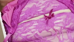 TRANS GOSTOSA GOZANDO CHEIA DE TESAO