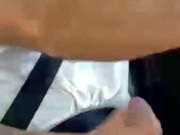 Sexe en public - je me suis faite prendre dans les vestiaires de la piscine 2/16