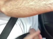 Sexe en public - je me suis faite prendre dans les vestiaires de la piscine 4/16