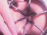 開口器を使ってアナル拡張の後指アナニーで脱肛アナルローズ 10/16