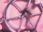 開口器を使ってアナル拡張の後指アナニーで脱肛アナルローズ 4/16