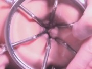 開口器を使ってアナル拡張の後指アナニーで脱肛アナルローズ 9/16