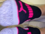 She Gives Me A Sneaky Footjob In The Bathroom! 13/16