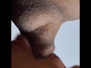 ¡LA MEJOR BOCA DE ORDEÑO TE HIZO CORRERTE DOS VECES! Sensual PREPUCIO Mamada! Chupando polla sin cor 1/16