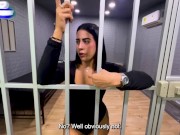 MILF Colombiana es llevada a la estación de policía y es follada en POV hasta el orgasmo! Kylei 4/16