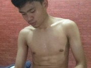 handsome boy jerk off 10/16