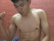 handsome boy jerk off 14/16