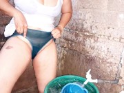 ඇදුම් පිටින්ම නෑවා තෙත් වුනාම මෝල් වෙනවා,Asian sexy girl in bathroom,big ass,nice boobs ,sexy ...... 6/16