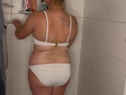 Selbstbefriedigung unter der Dusche masturbieren mit duschbrause multiple orgasmen ich komme zweimal 2/16