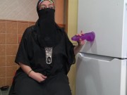 Saudi Arab Cuckold Wife Wants Big Dicks 16/16