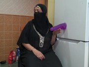 Saudi Arab Cuckold Wife Wants Big Dicks 4/16