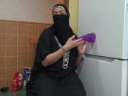 Saudi Arab Cuckold Wife Wants Big Dicks 8/16