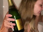 My roommate joined me in a bath and i cum on her big ass 2/16