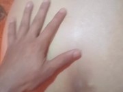 Me follo a la novia de mi mejor amigo mientras va a la tienda 8/16