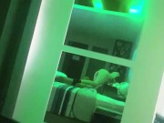 “!QUE RICO!” Latina montando verga de 20cm 1/16