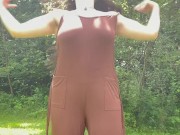 Hairy Pussy Pee Outside Summer Strip Tease Pissing Outdoors Chubby All Natural Hirsute Brunette 16/16