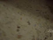 Andaba tan caliente que provoco al plomero para cogérmelo 3/16