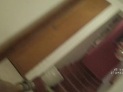 Andaba tan caliente que provoco al plomero para cogérmelo 4/16