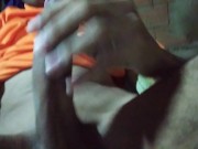 me masturbo asta eyacular primera parte 8/16