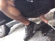 ⭐️ HOMBRE DOTADO hace LLUVIA dorada en la calle con su POLLA de 22cm 🍆💦 BIG DICK 1/16