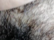 Estímulo su clitoris con mi glande y le meto solo la puntita para dejarla con las ganas 14/16