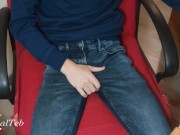 Non ho resistito e mi sono segato in ufficio 2/16