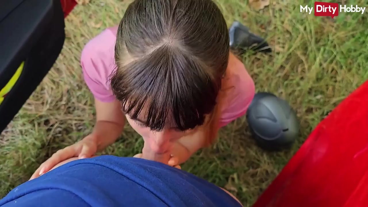 German skinny girl Layla Von Hohensee Deepthroats Dick In Nature - Mydirtyhobby - Free Sex Video - RedTube