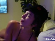 Mi vecino me presta su pene para grabar un video porno. 16/16