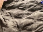 Уговорил мачеху на секс, она повелась на нежные слова 1/16