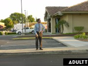 Taxi Driver Ella Knox Takes Hot Passenger Home To Fuck! 1/16