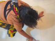 Big Ass & Huge Strong Boobs Desi Hot Maid wearing Saree & Blouse In Arabian Hotel! 14/16