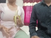 Jiju ne Sali ko banana (Kela) bol kar apne lund khila Diya virgin sali jor se chilaya jab jiju lund 1/16