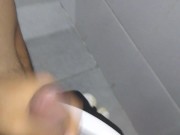 EXPRIMIENDO LA VERGA 💦 10/16