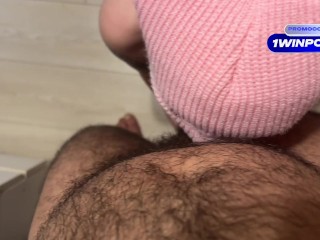 sexy girl suck dick on knees