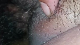 Chubby Mom đê mê trong đêm khuya nồng nàn