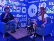 Andrea Pardo se corre 5 veces! seguidas en la máquina sexual en Juan Bustos Podcast 3/16
