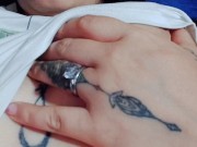 Llega visita a la casa y empiezo a seducir tocándome 🥵/porno maroc 2/16