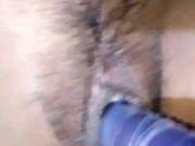 Rica colegiala en su casa de su amiga lo pillan rompiendo el culo 2/16