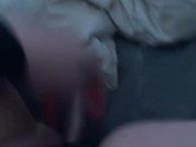 Écoutez cette jeune de 18ans gémir comme une salope 10/16