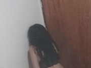 Namorada do corno estranho no banheiro 13/16