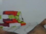 Gatita sedienta folla duro para recibir leche caliente 12/16