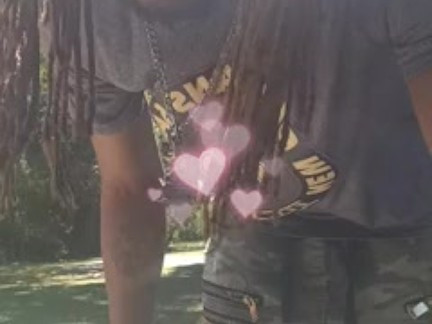 Outside saggin free ballin trying to get neighbors to come help me