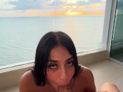 Hot hermanastra en la playa hace que las vacaciones valgan la pena.PinUp 3/16