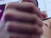 Me corro a chorros y mi familia está en el cuarto de al lado 10/16