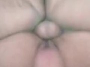 Cogiendo un rato con un poco de música y llenandola de leche 9/16