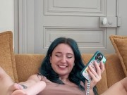 Je me gode sur la photo d'un abonné - Française orgasme dick pic 16/16