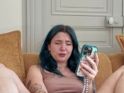 Je me gode sur la photo d'un abonné - Française orgasme dick pic 4/16