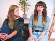 Ersties - Sinnliches lesbisches Vergnügen auf weißen Laken 8/16