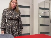 Мама привела ко мне на массаж свою подругу 1/16