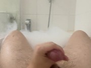 Fast cum in bath 4/16